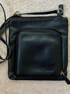 Fossil Black Leather Shoulder Crossbody